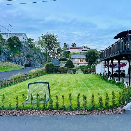 Koselig Leilighet Naer Eb Stranda Apartment Arendal