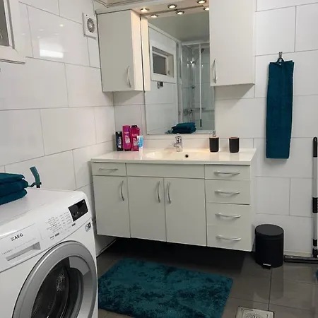 Apartment Koselig Leilighet Naer Eb Stranda Arendal