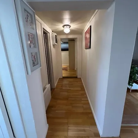 Apartment Koselig Leilighet Naer Eb Stranda