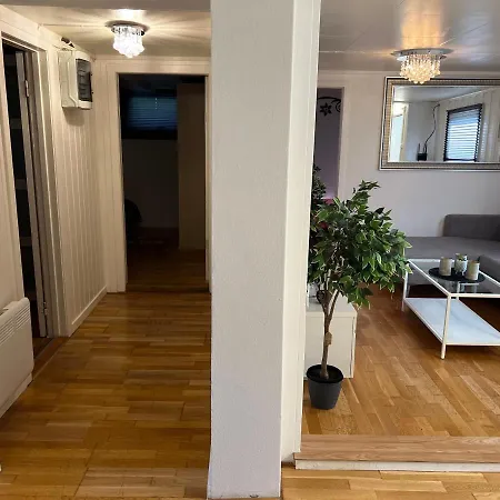 Koselig Leilighet Naer Eb Stranda * Arendal